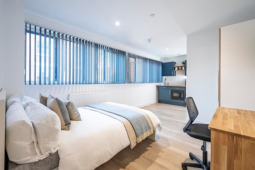 Classic Studio, Sandfield House, Nottingham - view 1