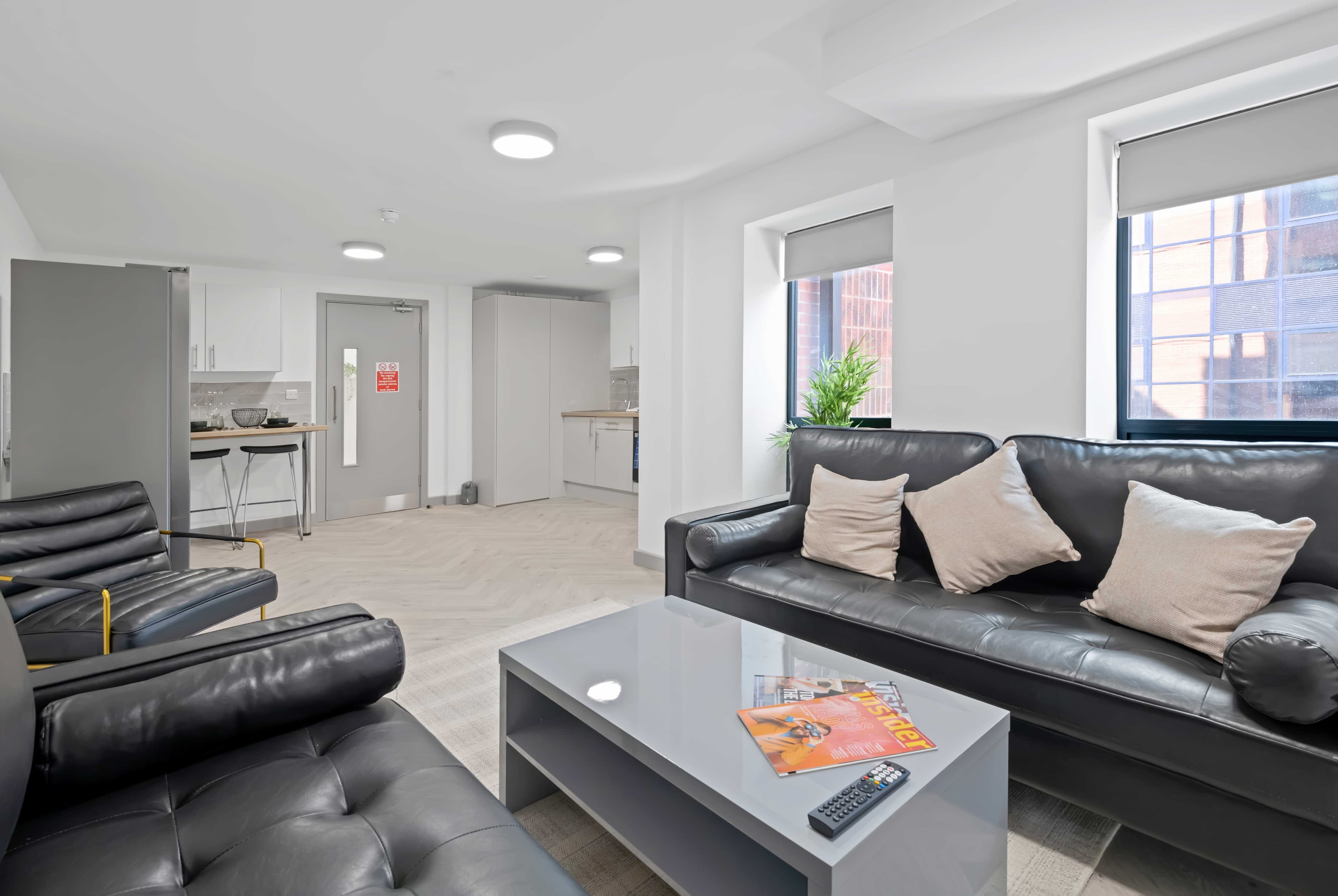Ensuite, Stanley, Nottingham - view 5