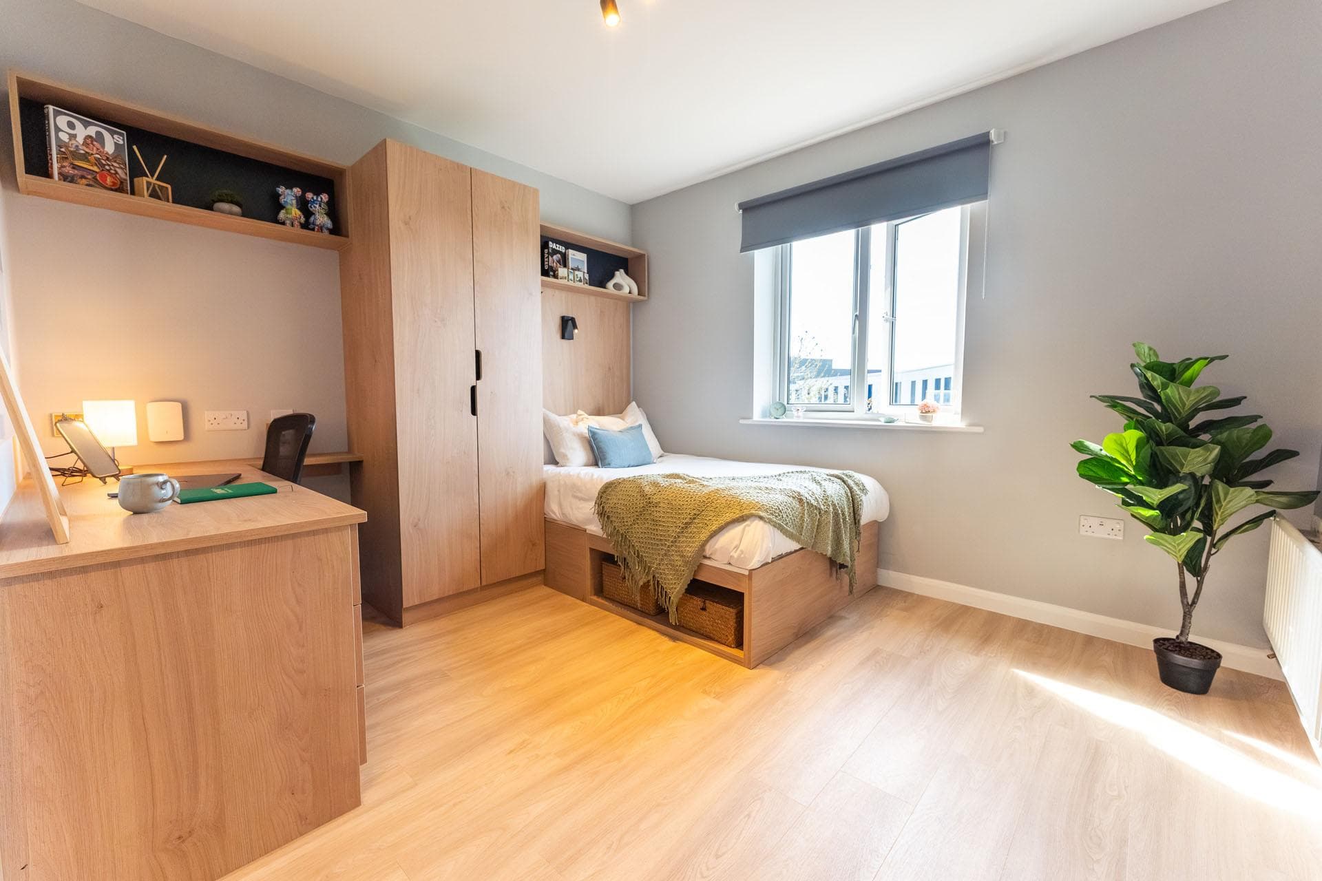 Ensuite, St Peter's Court, Platinum, Nottingham - view 1